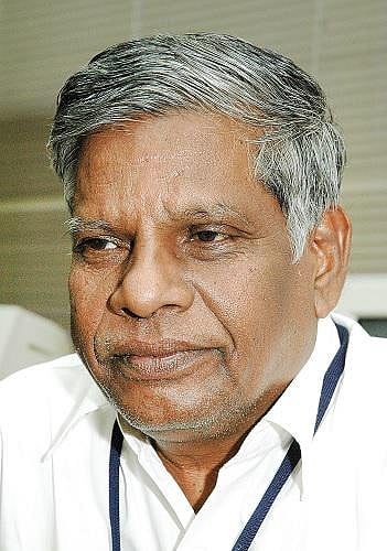 மறைந்துவிட்ட மருத்துவ ‘சந்திரன்!’