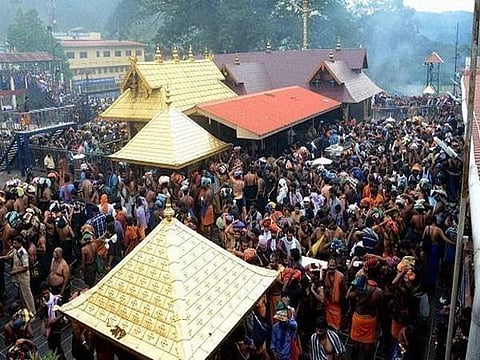 சபரிமலைக்குள் நுழைய முயன்ற 2 இளம் பெண்கள் தடுத்து நிறுத்தம்