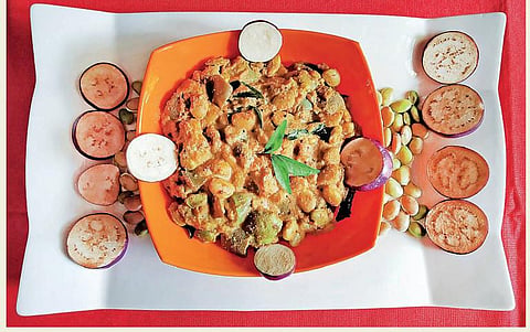 பொங்கல் படையல்: கத்தரி-மொச்சை தேங்காய்க் கூட்டு