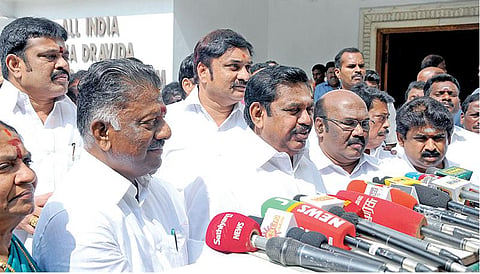 குறுக்கு வழியில் இந்த ஆட்சியை யாரும் கவிழ்க்க முடியாது; கோடநாடு சம்பவத்தில் எனக்கு தொடர்பில்லை: வீடியோ வெளியிட்டவர்கள் மீது கடும் நடவடிக்கை என முதல்வர் பழனிசாமி எச்சரிக்கை