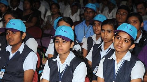 பெண்களுக்கு ஐ.ஏ.எஸ். எட்டாக் கனியா?