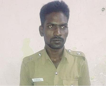 பல்லாவரத்தில் இரவு நேரத்தில் மக்களிடம் வழிப்பறியில் ஈடுபட்ட போலி காவலர் கைது: போலீஸார் தீவிர விசாரணை