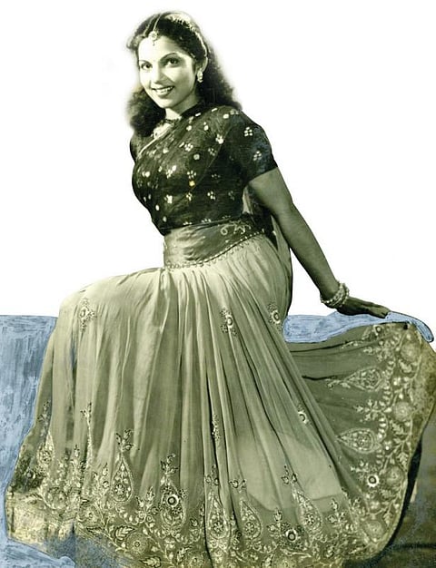 தரைக்கு வந்த தாரகை 02: வானர வாத்தியார்