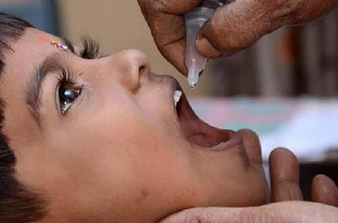 நாளை தமிழகம் முழுவதும் 5 வயதுக்குட்பட்ட குழந்தைகளுக்கு போலியோ சொட்டு மருந்து வழங்கப்படும்: முக்கிய அம்சங்கள்