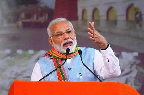 பிரதமர் நரேந்திர மோடிக்கு செல்வாக்கு உயர்வு: பாஜக கூட்டணிக்கு 285 இடம் கிடைக்கும் - இந்தியா  டிவி - சிஎன்எக்ஸ்  கருத்துக் கணிப்பில் தகவல்