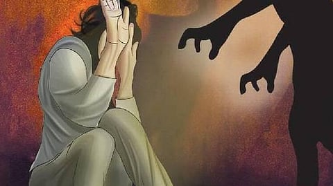 பாலியல் குற்றங்களில் ஈடுபடும் எண்ணம் ஆண்களுக்கு எதனால் வருகிறது? வளரும் போதே கண்டறிவது எப்படி?