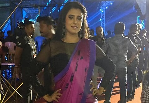 ஐபிஎல் கிரிக்கெட்: கடந்த வருடம் போராடிய தமிழர் நலவிரும்பிகள் எங்கே? கஸ்தூரி கேள்வி
