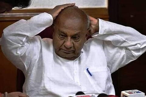 ‘‘போட்டியிட ஆளில்லை; நீங்களே வைத்துக்கொள்ளுங்கள்’’ - போராடி பெற்ற தொகுதியை காங்கிரஸிடம் திருப்பிக் கொடுத்த தேவகவுடா