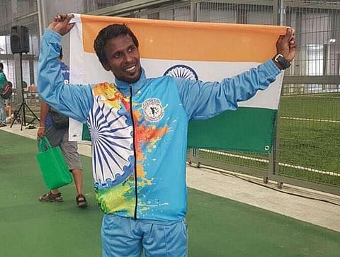 ராமநாதபுரத்தில் சுயேட்சையாகப் போட்டியிடும் இந்திய லங்கடி விளையாட்டு அணியின் கேப்டன்  தேவசித்தம்