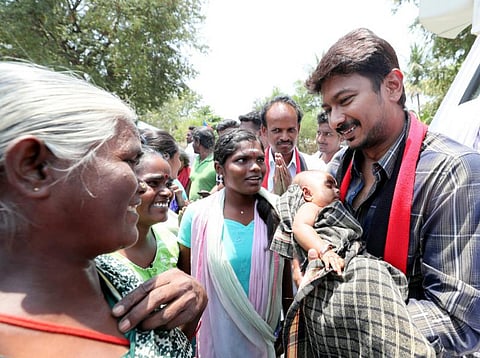 என் மீது வழக்கு தொடர்ந்தாலும் கவலையில்லை; நான் கலைஞரின் பேரன்:  உதயநிதி ஸ்டாலின்