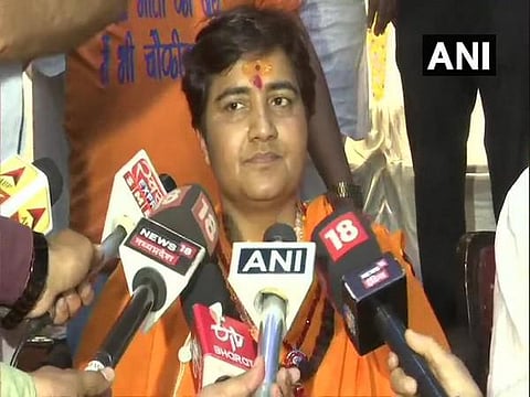 சர்ச்சைக் கருத்தை தெரிவித்த சாத்வி பிரக்யா: எதிர்ப்பு வலுத்ததால் மன்னிப்பு கோரினார்