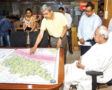 பேரிடரை எதிர்கொள்ள நவீன் பட்நாயக்  காட்டும் வழி!