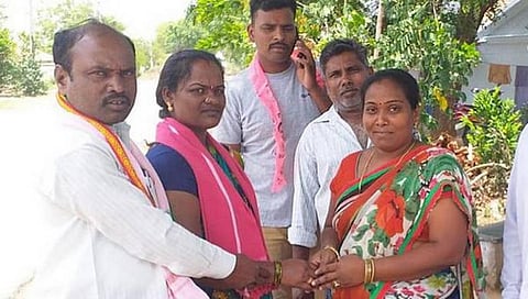 விவாகரத்தாகி பிரிந்த தம்பதிகளை மீண்டும் ஒன்றுசேர்த்த தேர்தல்: தெலங்கானாவில் ருசிகரம்