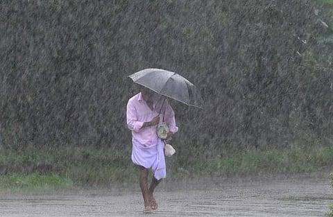 கடந்த 80 ஆண்டுகளாக ஆசியாவின் கோடைகால பருவமழை குறைந்து வருகிறது : ஆய்வில் அதிர்ச்சித் தகவல்