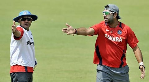 ‘நோயையும், பவுலர்களையும் அடித்து நொறுக்கினார்’ - யுவராஜ் குறித்து சேவாக் உள்ளிட்டோர் புகழாரம்