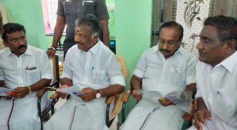 குடிநீர் பிரச்சினையைத் தீர்க்க போர்க்கால நடவடிக்கை: துணை முதல்வர் ஓபிஎஸ் உறுதி