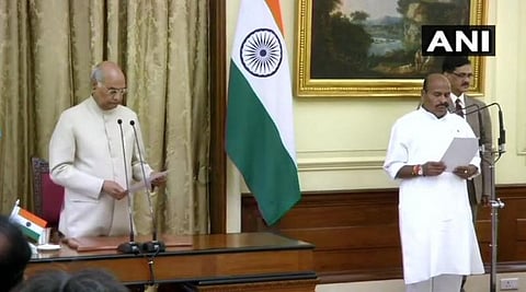 மக்களவை இடைக்கால சபாநாயகராக வீரேந்திர குமார் பொறுப்பேற்பு