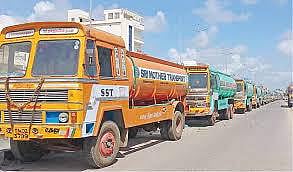 தண்ணீர் லாரிகள் வேலைநிறுத்த அறிவிப்பு வாபஸ்: நாளை வழக்கம்போல் இயங்கும்