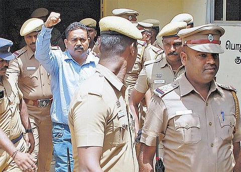 மாவோயிஸ்ட் ரூபேஷ் சிவகங்கை நீதிமன்றத்தில் ஆஜர்: கேரள சிறையில் இருந்து பலத்த பாதுகாப்புடன் அழைத்து வரப்பட்டார்