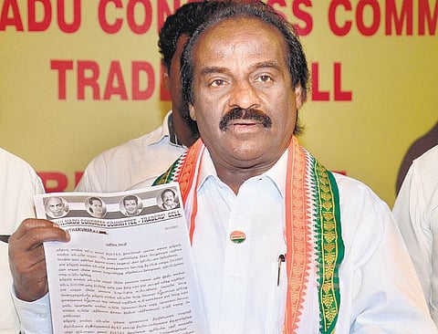 நாடாளுமன்ற வளாகத்தில் காமராசர் பிறந்தநாள் கொண்டாட்டம்: எம்.பி. வசந்தகுமார்