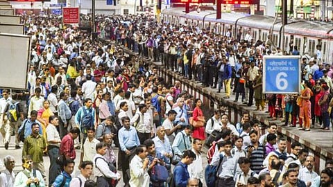 2035-ம் ஆண்டில் நாட்டில் முதியோர் எண்ணிக்கை அதிகரிக்கும்; இளைஞர்கள் எண்ணிக்கை குறையும்