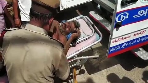கழிவு நீர்தொட்டி அமைக்க பள்ளம் தோண்டியபோது விபத்து: மண்சரிவில் சிக்கி தொழிலாளி பலி: மற்றொருவர் காயத்துடன் மீட்பு