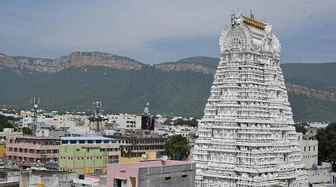 ஏழுமலையான் கோயில் நடை அடைப்பு﻿