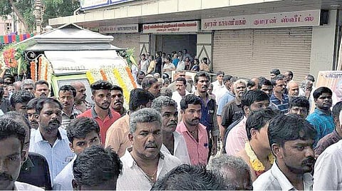 திருச்செந்தூர் அருகே புன்னைநகர் கிராமத்தில் ﻿‘சரவணபவன்’ ராஜகோபால் உடல் அடக்கம் 