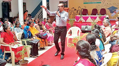 மாற்றத்தை ஏற்படுத்திய மந்திரம்!- எழுத்தாளர், பேச்சாளர், மனிதவளப் பயிற்சியாளர் `ஈரோடு கதிர்’