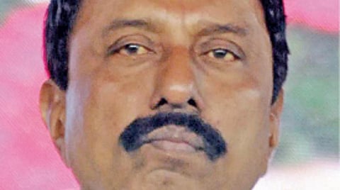 பாலாற்றில் தடுப்பணை விவகாரம்: பேச்சுவார்த்தை நடத்திதான் தீர்வு காண முடியும்; அமைச்சர் ﻿செங்கோட்டையன் தகவல்