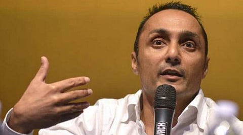 நடிகர் ராகுல் போஸிடம் 2 வாழைப்பழத்துக்கு ﻿ ﻿சட்டத்தை மீறி ஜிஎஸ்டி வசூலித்த ஓட்டலுக்கு ரூ.25 ஆயிரம் அபராதம்