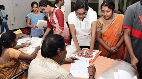 பொறியியல் படிப்பில் சேர ஆர்வமில்லை: 52% இடங்கள் காலி