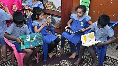 தமிழகம் முழுவதும் குறைந்த மாணவர்களைக் கொண்ட﻿ ﻿46 அரசு தொடக்கப் பள்ளிகளில் ஆகஸ்ட் 10-ம் தேதிக்குள் நூலகம்﻿: ﻿அலுவலர்களுக்கு நூலகத் துறை உத்தரவு﻿