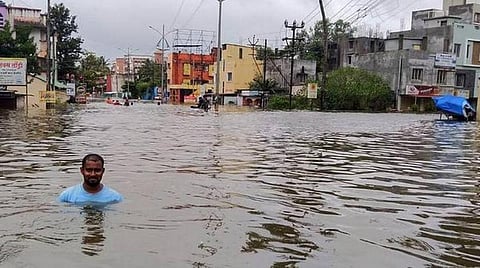 மகாராஷ்டிராவில் வெளுத்து வாங்கும் மழை: வெள்ளக்காடான கோலாப்பூர், சாங்லி உள்ளிட்ட 5 மேற்கு மாவட்டங்கள்- பொதுமக்கள் தவிப்பு