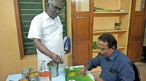 ஊறுகாய், காபி, டீ கிடையாது! - கோவையில் ஓர் ஆச்சர்ய இயற்கை உணவகம்