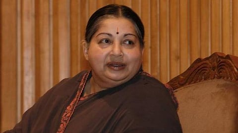 ஜெயலலிதா வாழ்ந்த வேதா நிலையத்தை ﻿﻿அரசு நினைவு இல்லமாக மாற்றுவது பொருத்தமான நடவடிக்கை﻿: ﻿விசாரணை அறிக்கையில் சென்னை மாவட்ட ஆட்சியர் தகவல்﻿
