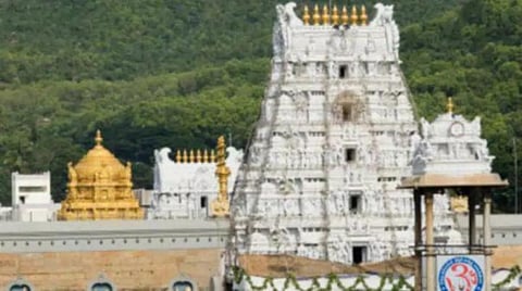 பிளாஸ்டிக் பாட்டில்களுக்கு திருமலையில் தடை: தீவிரமாக அமல்படுத்த உத்தரவு