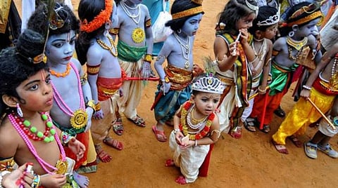 இன்று கிருஷ்ண ஜெயந்தி விழா﻿: ﻿முதல்வர், தலைவர்கள் வாழ்த்து ﻿