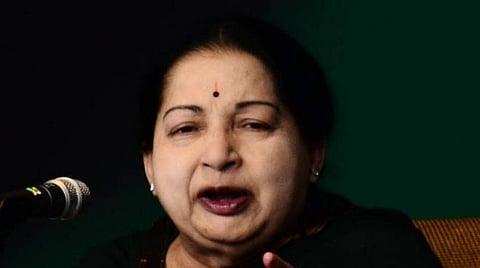 ஜெயலலிதா சொத்து தொடர்பான வழக்கு﻿: ﻿தீபா, தீபக் ஆஜராக உத்தரவு﻿