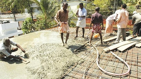 கவனம் கோரும் கான்கிரீட் பணி
