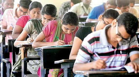 குரூப் 4 தேர்வில் தவறான கேள்வியால் குழப்பம்﻿
