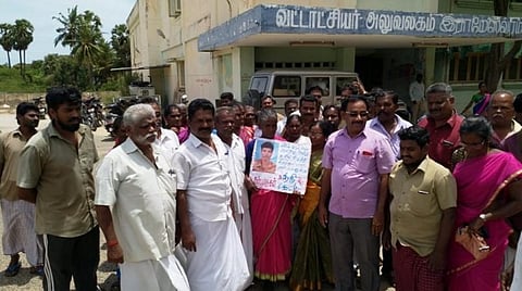 கந்துவட்டி கொடுமை: ராமேசுவரம் வட்டாட்சியர் அலுவலகத்தில் தஞ்சமடைந்த 70 வயது மூதாட்டி 