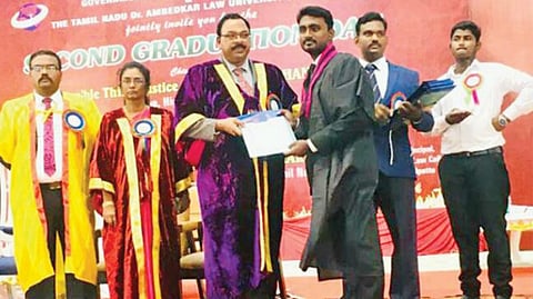 சட்டப் படிப்பில் உளவியலை பாடமாக இணைக்க வேண்டும்﻿: செங்கல்பட்டு சட்டக் கல்லூரி ப‌ட்டம‌ளி‌ப்பு ‌விழாவில் நீதிபதி யோசனை﻿