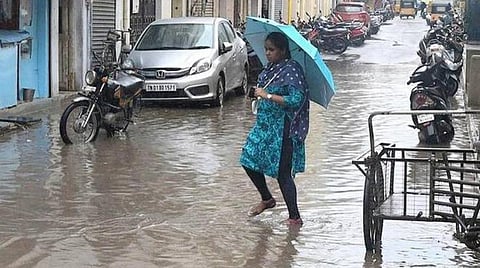 வடகிழக்கு பருவமழை முன்னெச்சரிக்கை நடவடிக்கைகள்: முதல்வர் தலைமையில் 23-ல் ஆலோசனை
