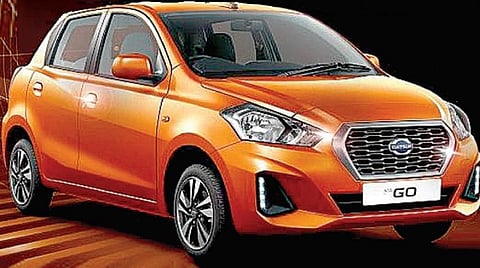 பண்டிகை கொண்டாட்டம்: அணிவகுக்கும் புதிய கார்கள்