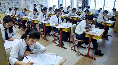 தனியார் பள்ளிகளுக்கான கல்விக்கட்டணம் நிர்ணயம் 