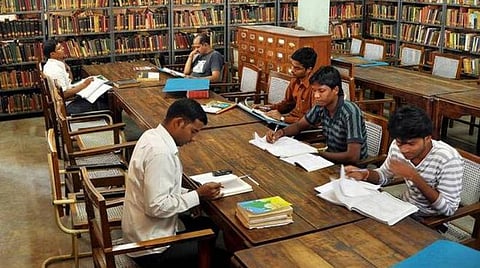 மீனவ சமூக பட்டதாரி இளைஞர்களுக்கு ஐஏஎஸ் போட்டித் தேர்வுக்கான இலவச பயிற்சி: விண்ணப்பங்கள் வரவேற்கப்படுகிறது