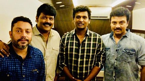 'தளபதி 64' அப்டேட்: விஜய் நண்பர்கள் ஒப்பந்தம்