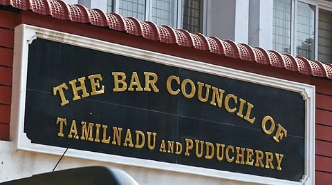 தகுதித் தேர்வில் தேர்ச்சி பெறாத ﻿1,547 வழக்கறிஞர்களுக்கு பார் கவுன்சில் நோட்டீஸ்