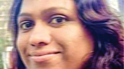 மும்பை பல்கலை.யின் முதல் திருநங்கை பட்டதாரி